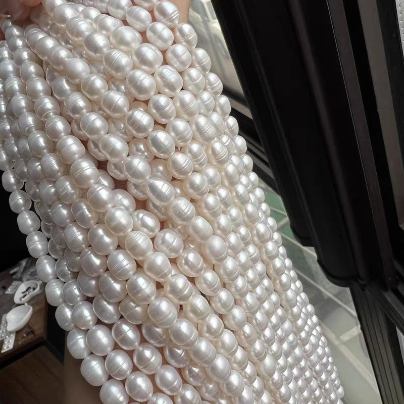 7-8mm Threaded Rice Shape Freshwater Pearls
