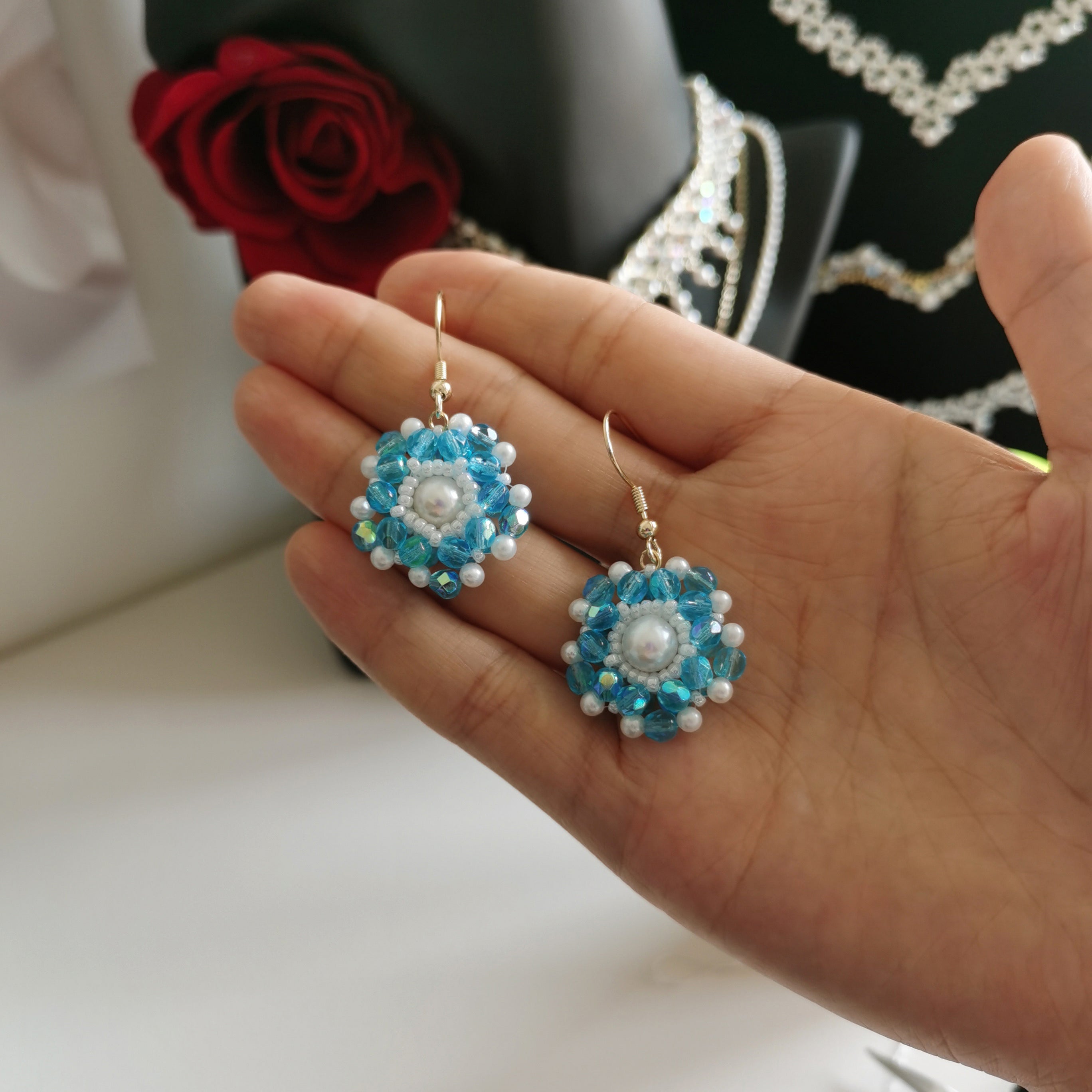 Kit - Blue Snowflake Pearl Earrings