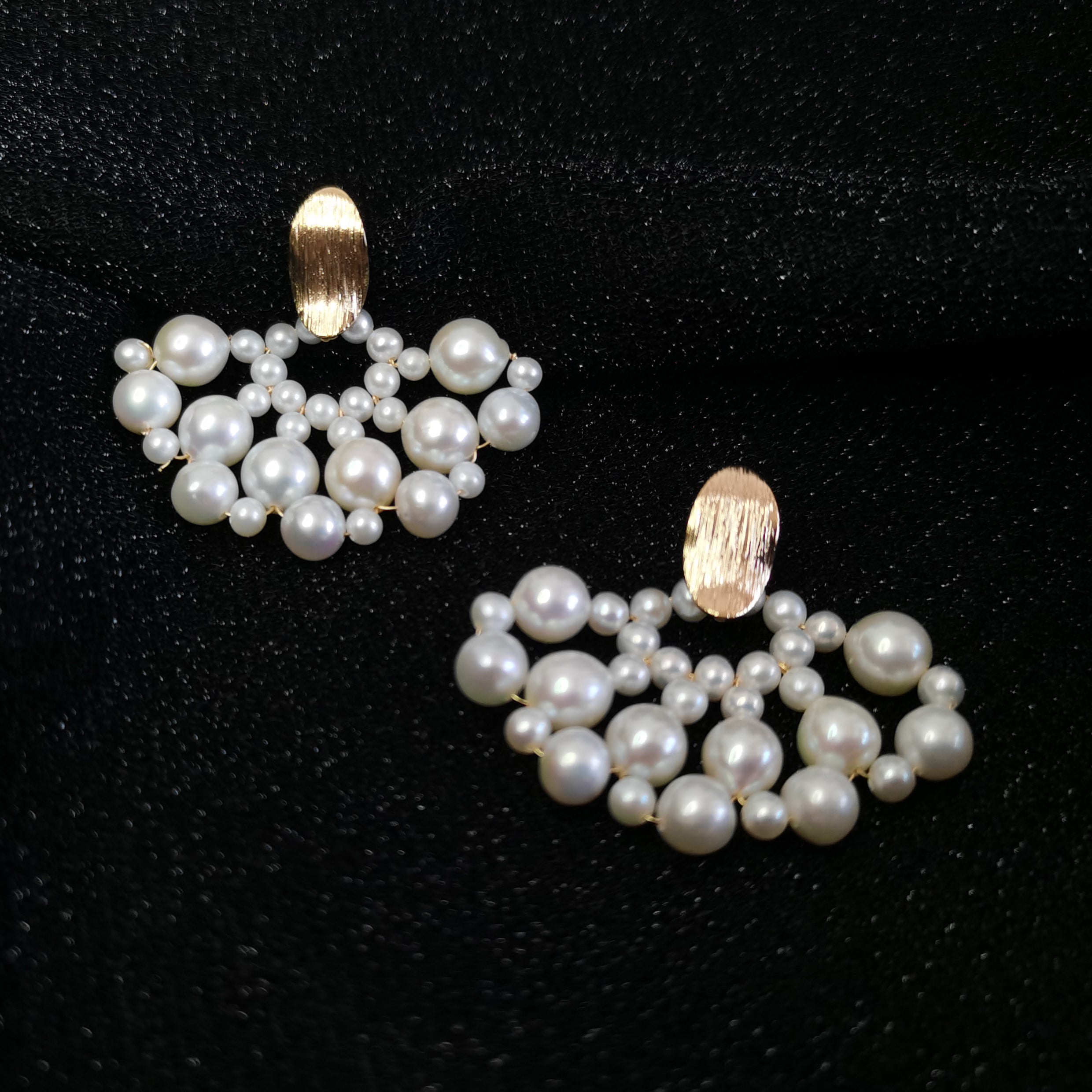Kit - Scalloped Pearl Earrings