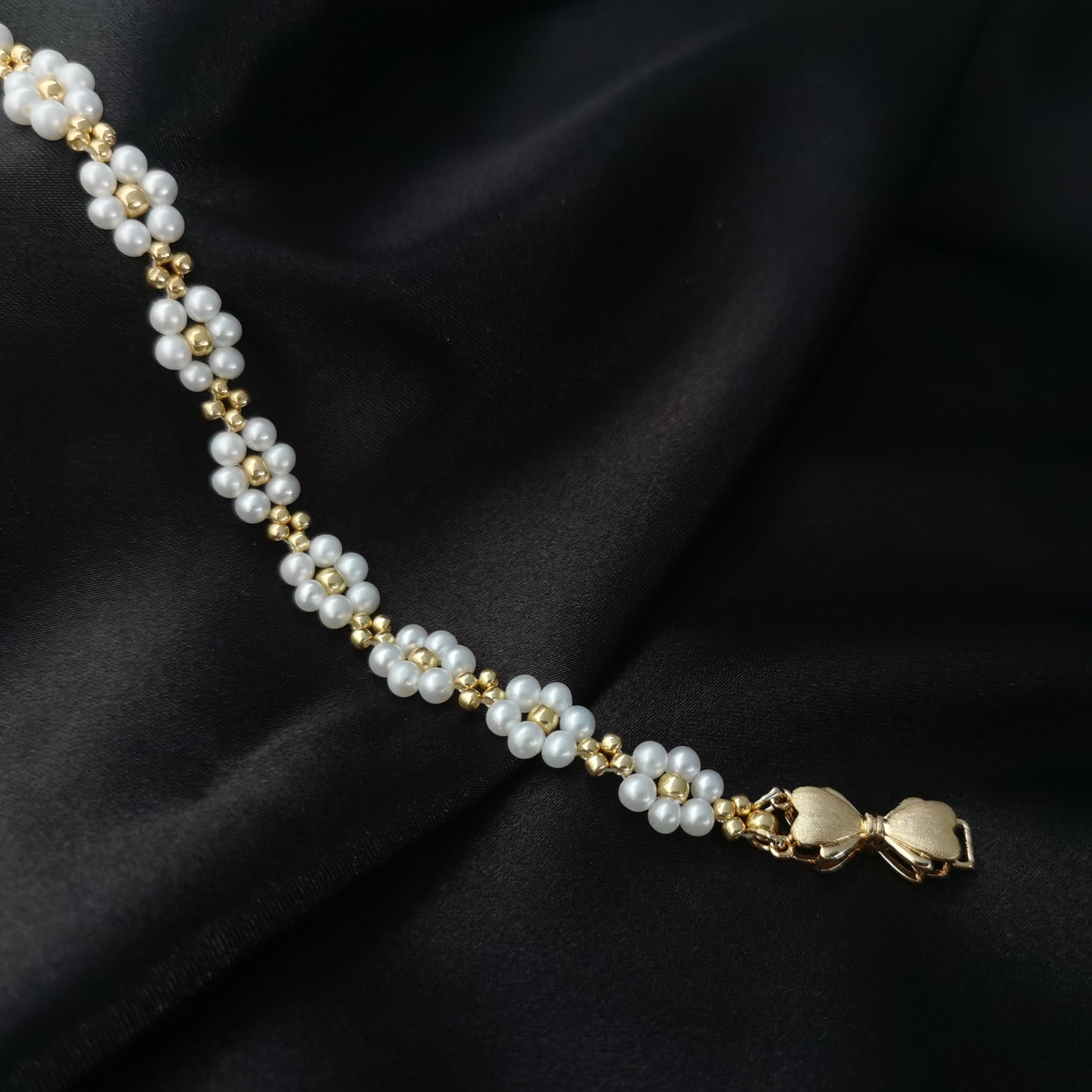 Kit - Small Flower Pearl Bracelet